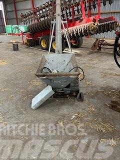 Kongskilde Kornkanon DGC 152, ca. 8 meter Otra maquinaria agrícola usada
