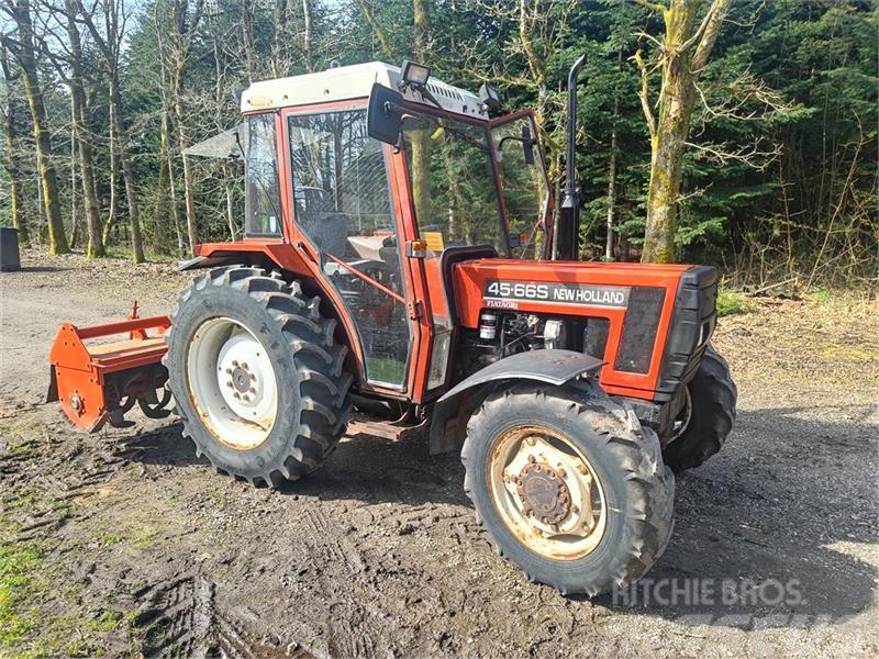 New Holland 45-66 S med ny Kobling Tractores
