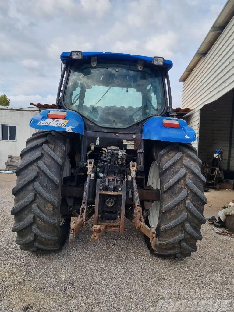 New Holland T6 155 Tractores