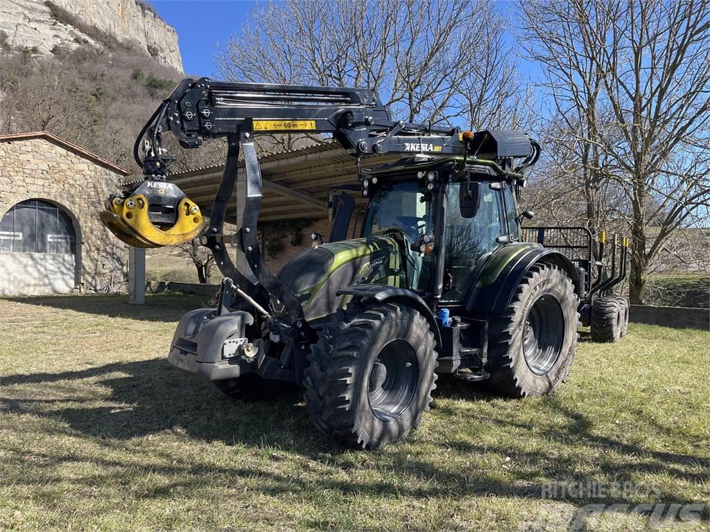 Valtra N 175 Active Tractor forestal