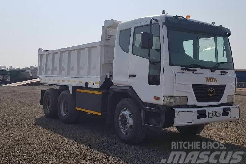 Tata Novus 3434 Otros camiones