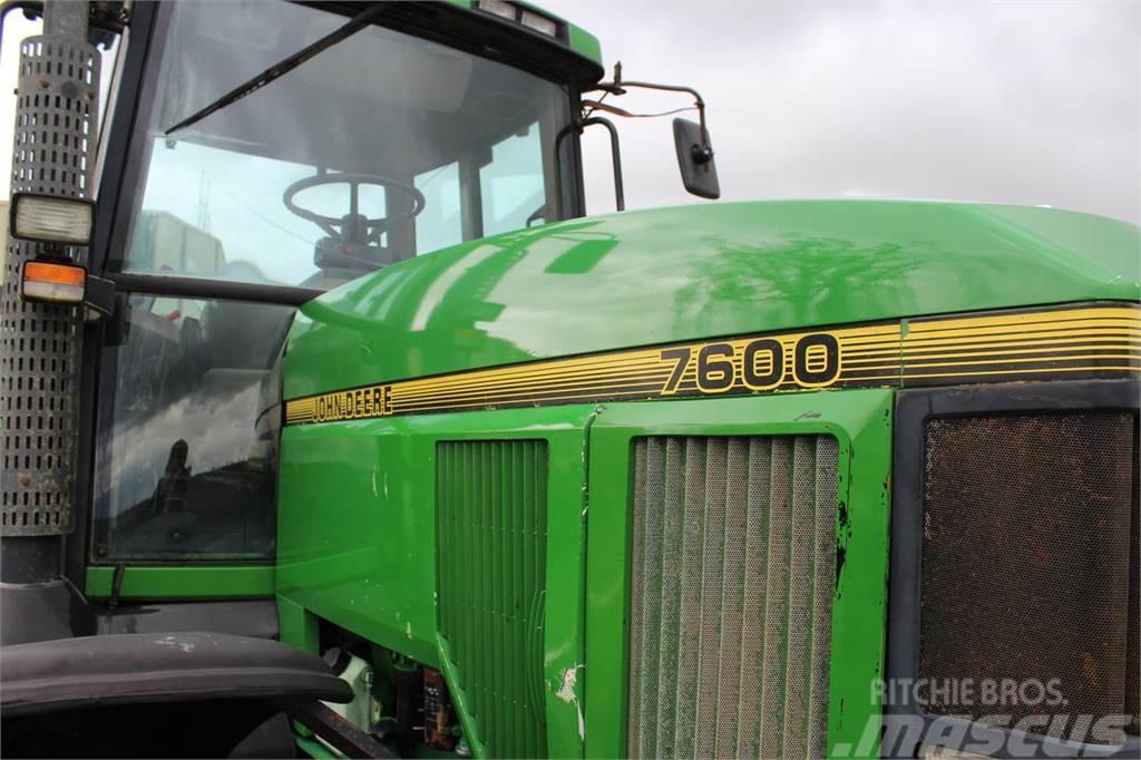 John Deere 7600 Tractores
