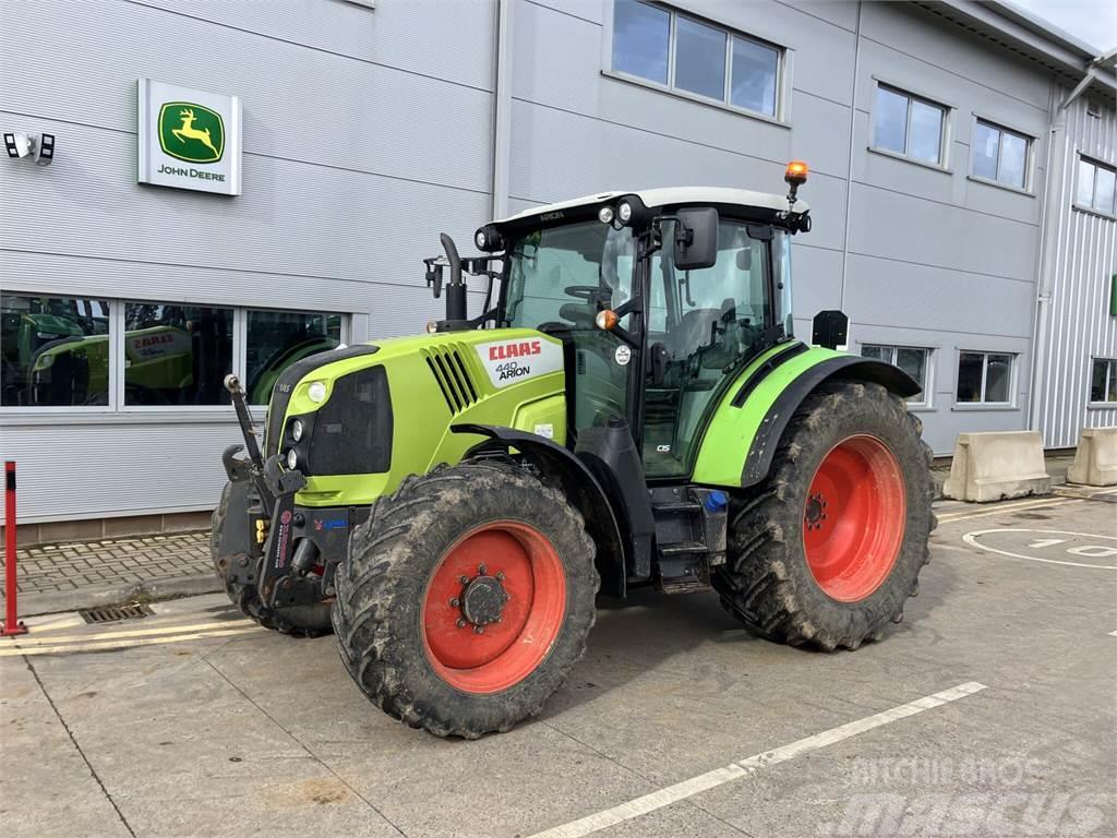 CLAAS ARION 440 Tractores