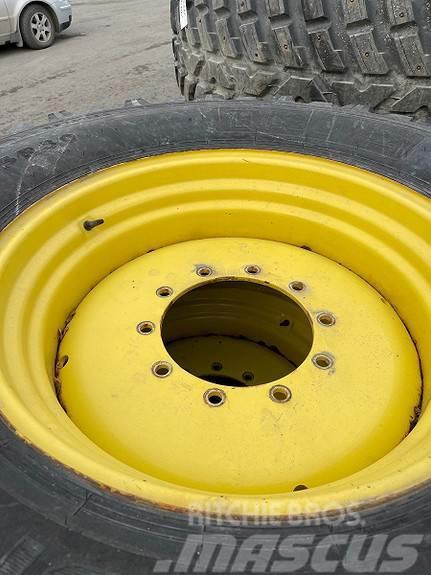 John Deere Hjul par: Nokian TRI2 540/65 30 GUL Neumáticos, ruedas y llantas