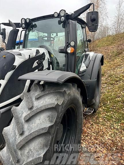Valtra N174 TWIN TRAC FRONTHYD/PTO LUFT Tractores