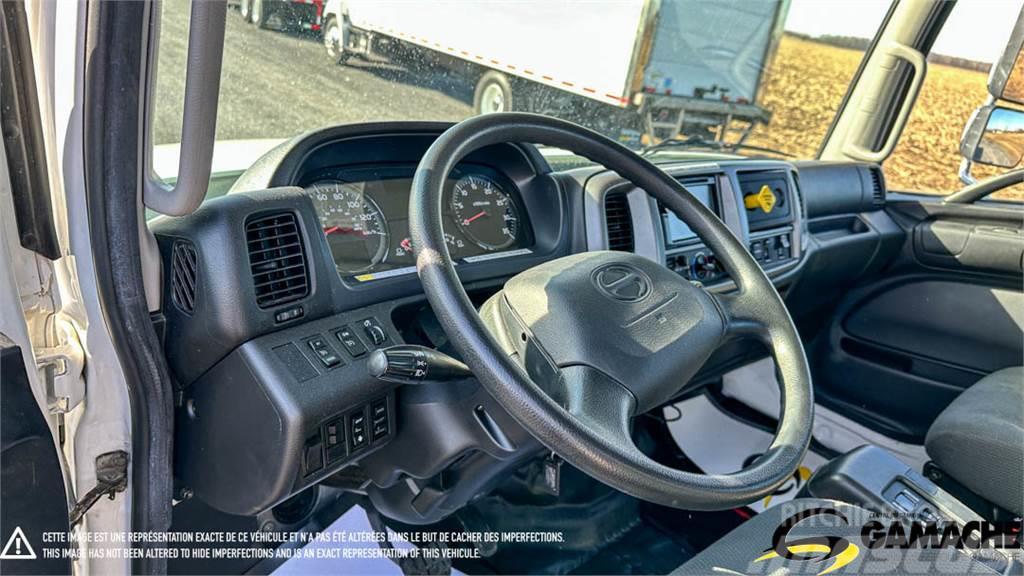 Hino 358 TOWING / TOW TRUCK PLATFORM Cabezas tractoras