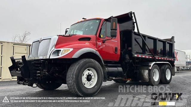 International 7500 DUMP TRUCK/ SPREADER TRUCK/ SNOW PLOW Cabezas tractoras