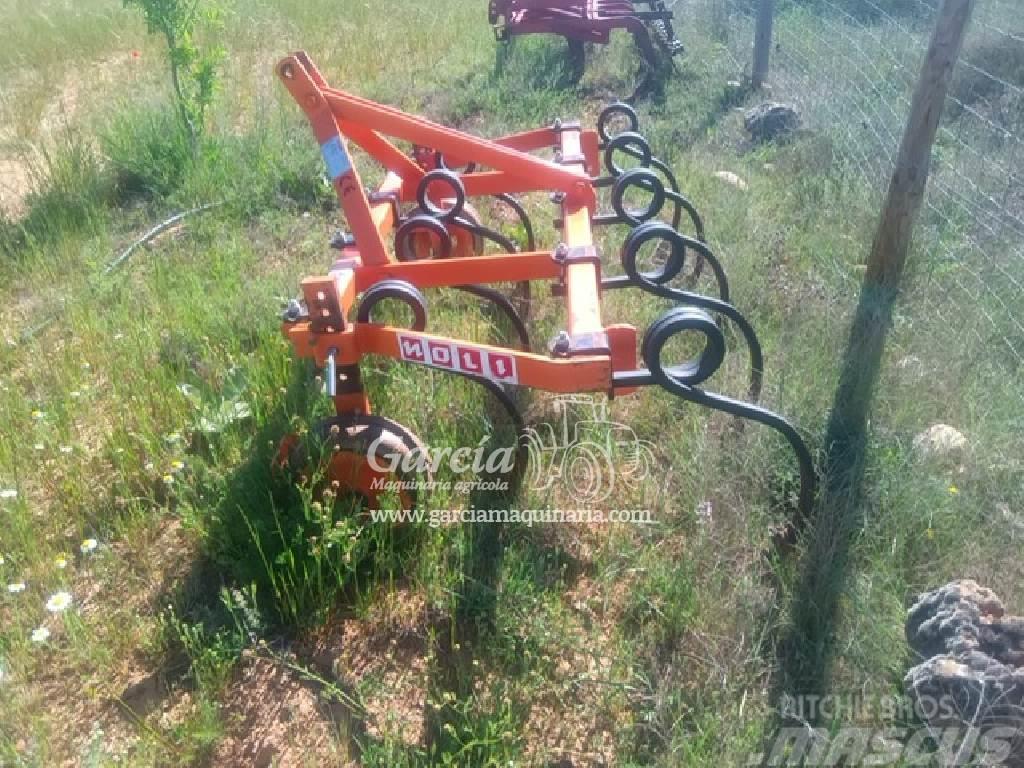  NOLI CULTIVADOR 9 BRAZOS TRACTOR 50-60 CV Otra maquinaria agrícola usada
