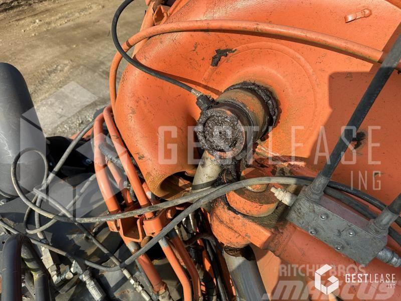 Hitachi ZX135US Excavadoras de cadenas