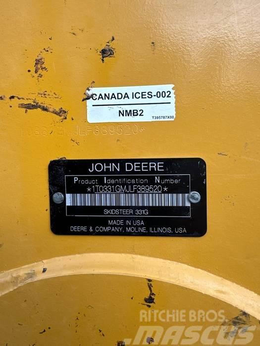 John Deere 331G Minicargadoras
