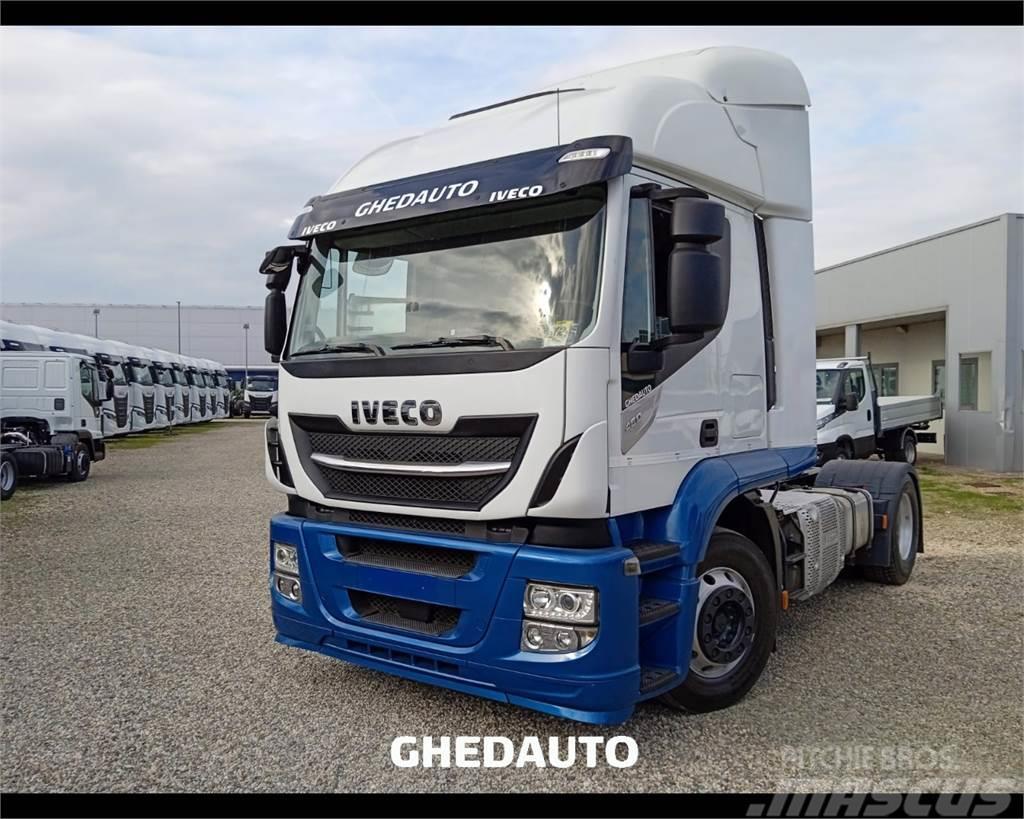 Iveco AT440S46 - TRATTORE Camiones caja cerrada