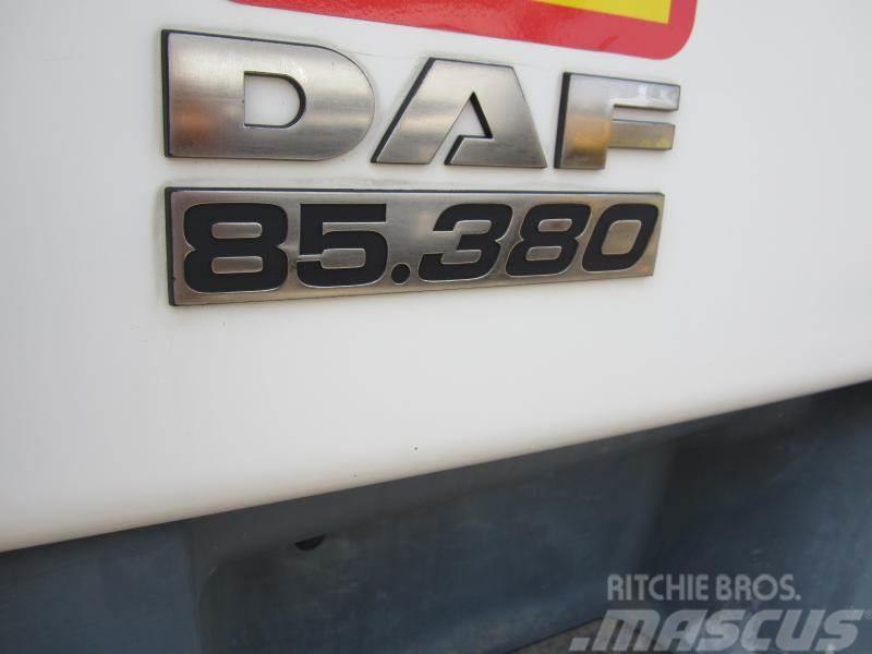 DAF CF85 380 Camiones grúa