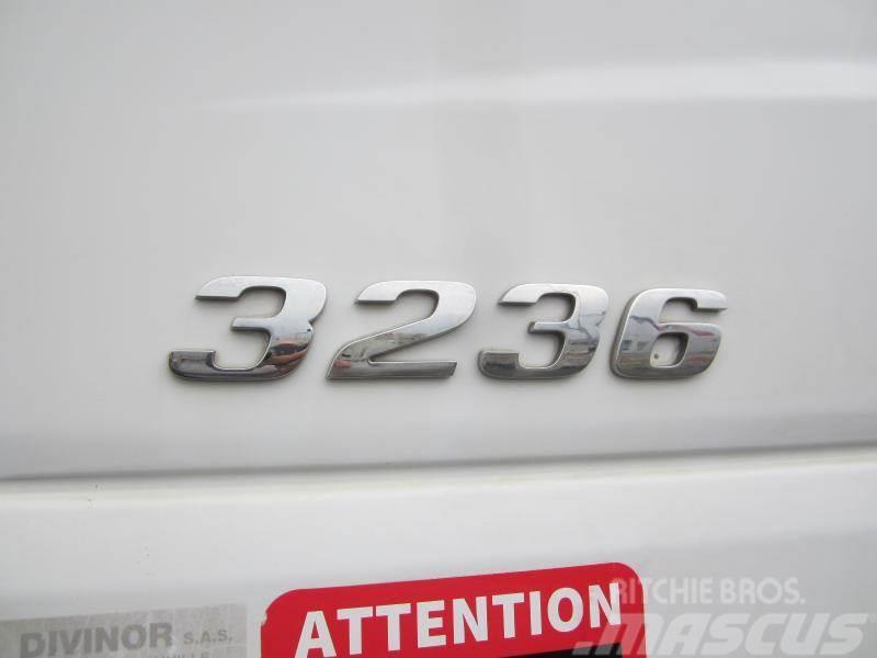 Mercedes-Benz Axor 3236 Camiones con gancho