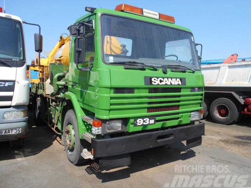 Scania M 93M Camiones aspiradores/combi