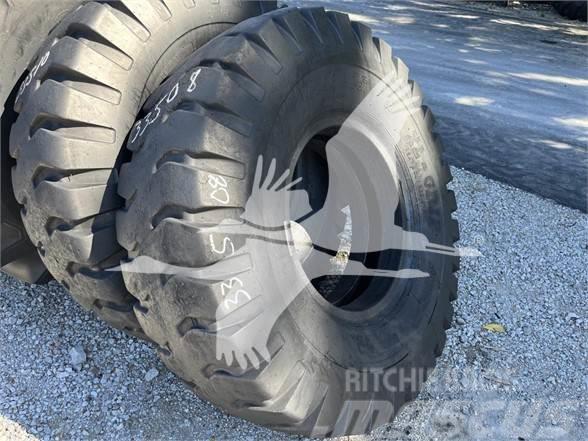 BKT 16.00X25 Neumáticos, ruedas y llantas