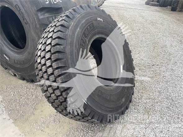 BKT 20.5R25 Neumáticos, ruedas y llantas
