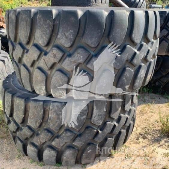 Goodyear 775/65R29 Neumáticos, ruedas y llantas