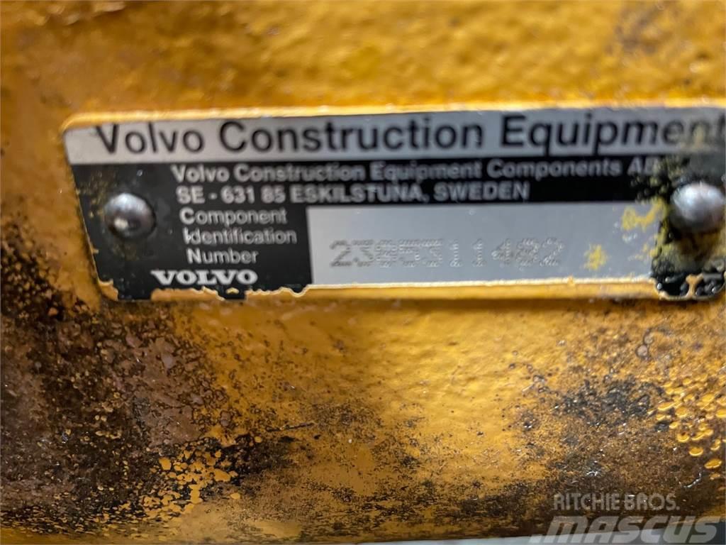  Bagaksel ex. Volvo L180D Log handler Ejes
