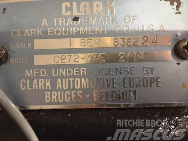 Clark converter Model C272-132 2/77 ex. Rossi 950 Transmisión