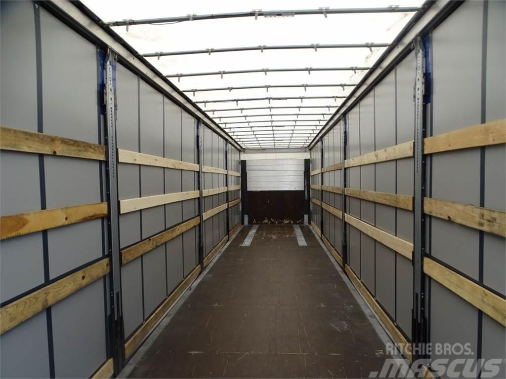 Schmitz Cargobull CURTAINSIDER / STANDARD / XL CODE / 2019 YEAR Semirremolques con caja de lona