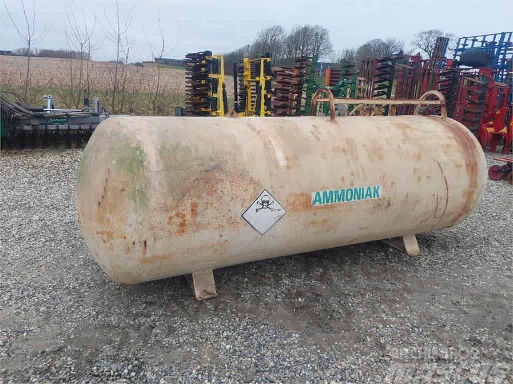 Agrodan Ammoniaktank 3200 kg Depósitos de combustible y aditivos