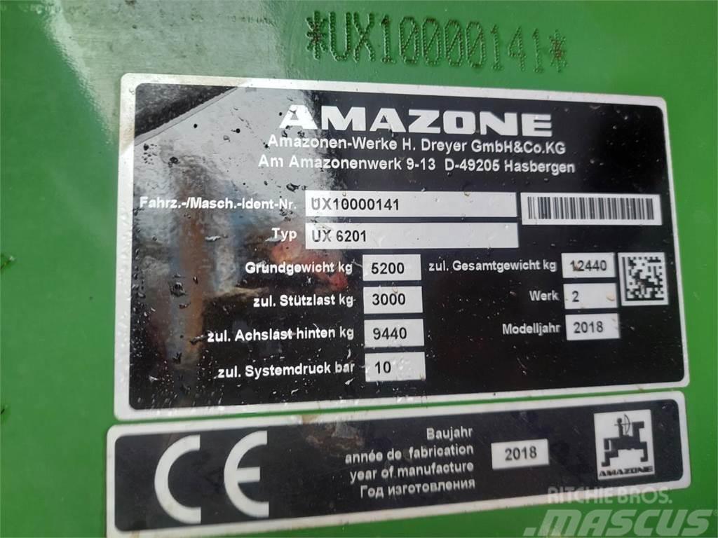 Amazone UX 6201 Super - 24-30-36m Pulverizadores arrastrados