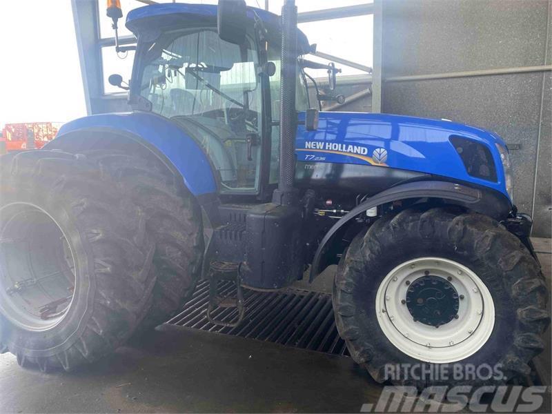 New Holland T7.235 CLASSIC Tractores
