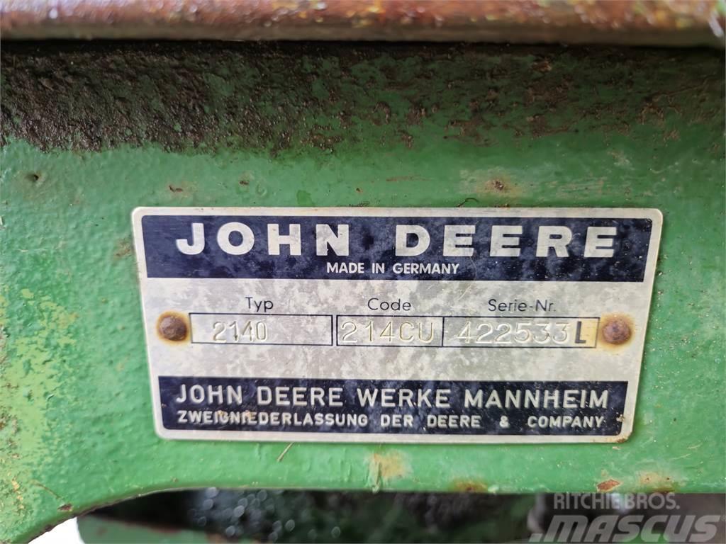 John Deere 2140 Tractores