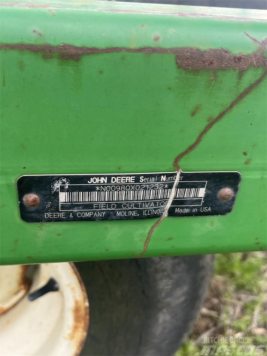John Deere 980 Cultivadores
