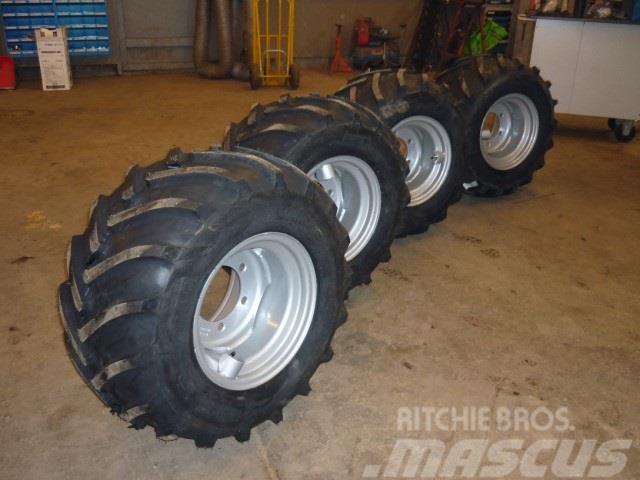 BKT 31x15.50x15 - løs dæk. Neumáticos, ruedas y llantas