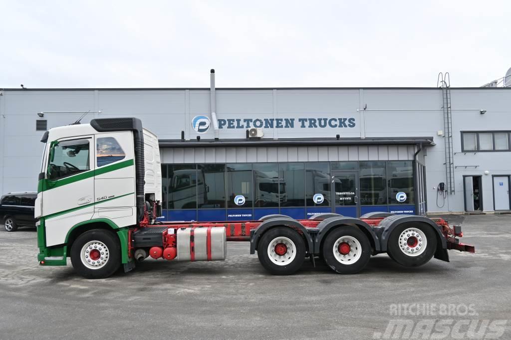 Volvo FH540 8x4*4 Tridem Camiones chasis