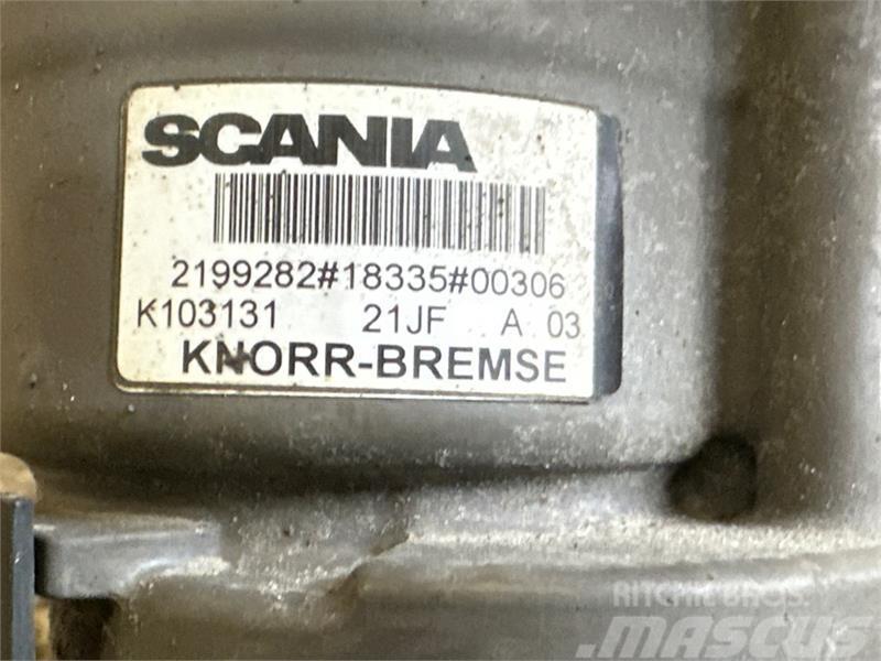 Scania  TRAILER CONTROL MODULE 2199282 Radiadores