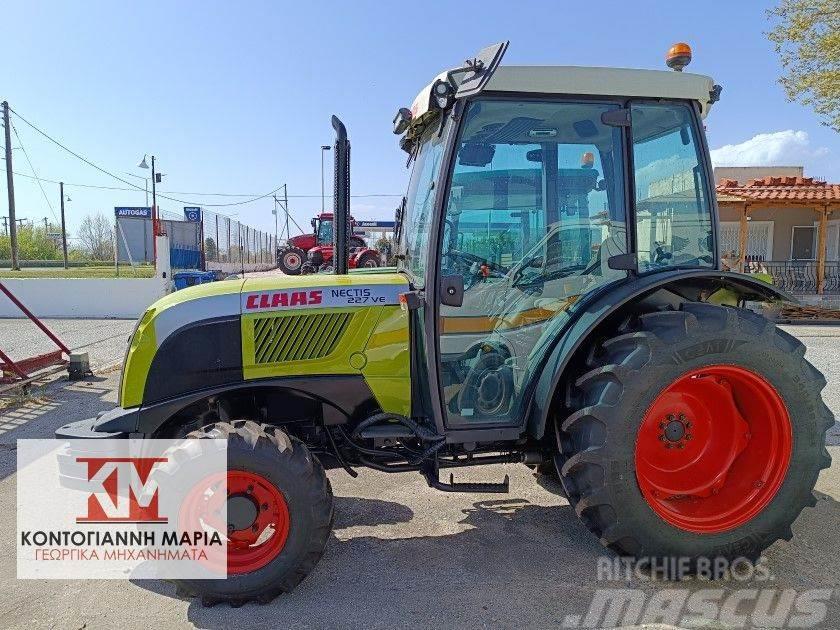 CLAAS NECTIS 227VE Tractores