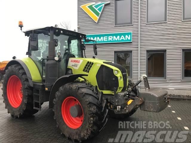 CLAAS Arion 660 Tractores