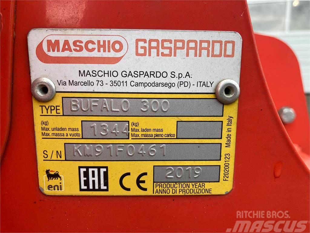 Maschio Bufalo 300 Klepelmaaier Otra maquinaria agrícola usada
