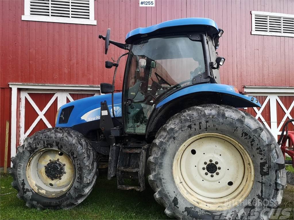 New Holland TS110A Tractores