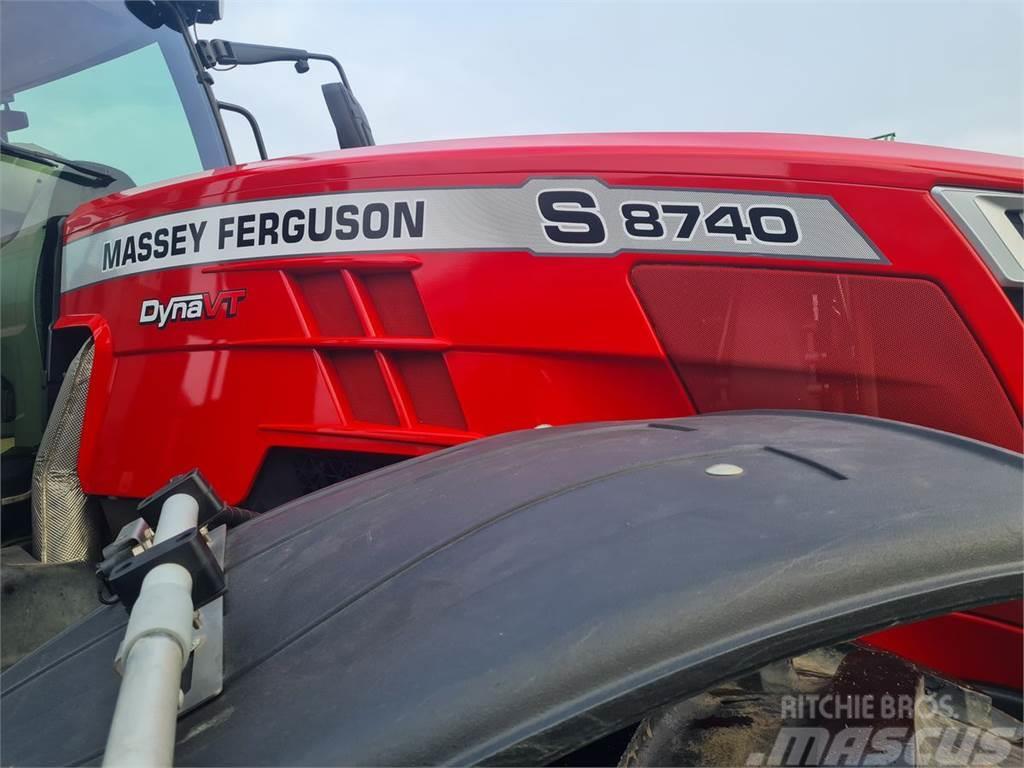 Massey Ferguson MF 8740 S Efficient Tractores