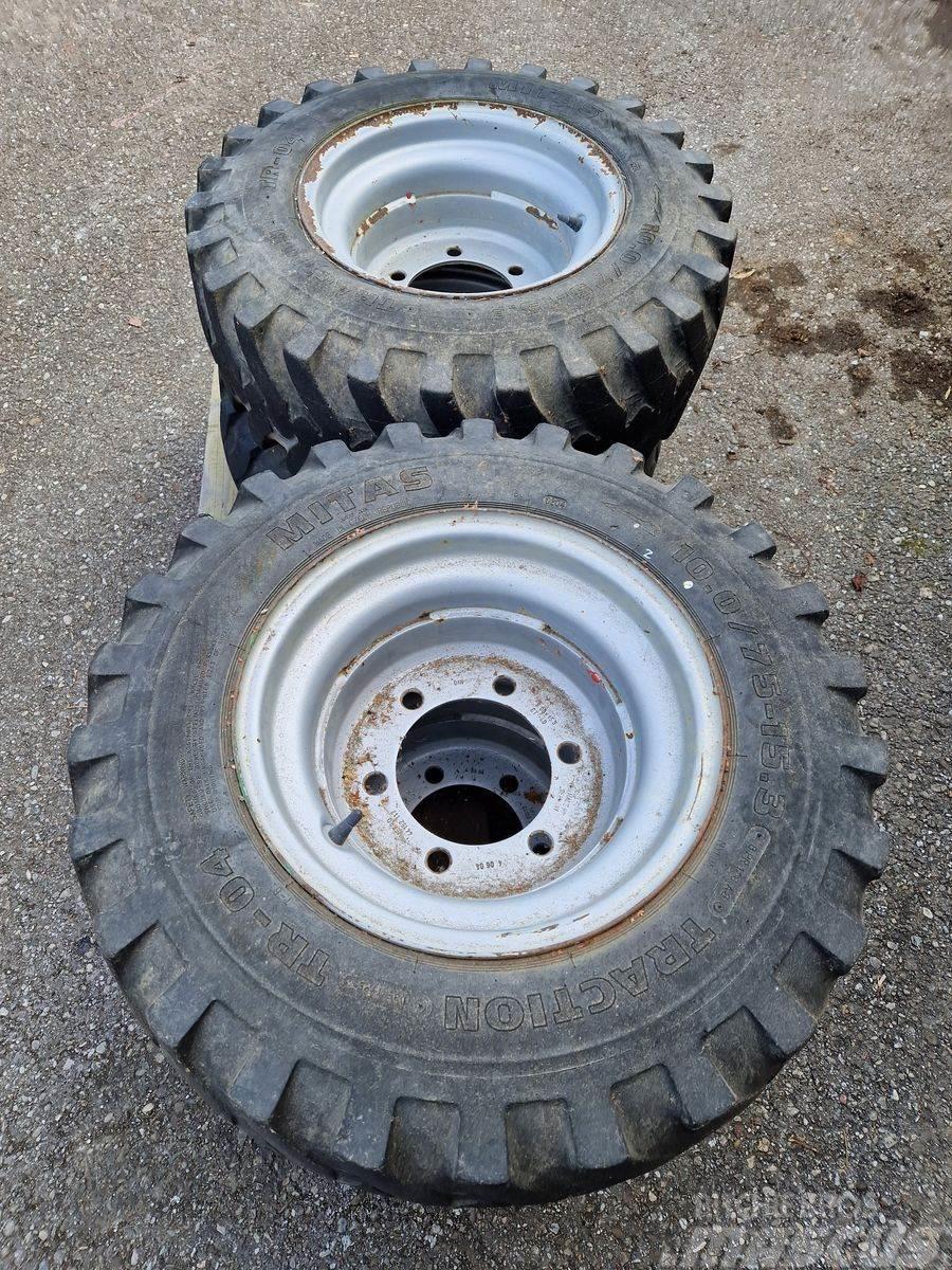 Mitas Komplettradsatz (4 Stk.) 10.0 / 75 - 15.3 Neumáticos, ruedas y llantas