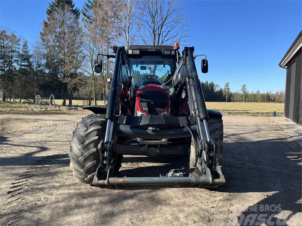 Valtra N163 DIRECT SCR Tractores