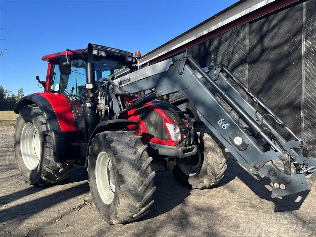 Valtra N163 DIRECT SCR Tractores