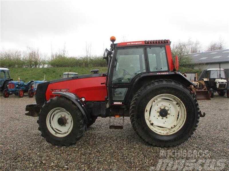Valtra 8050 with defect clutch/gear, can not drive Tractores