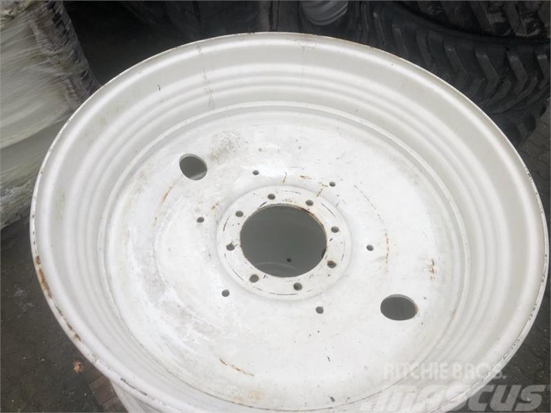  GKN  Nye 18x38 8 huls Neumáticos, ruedas y llantas