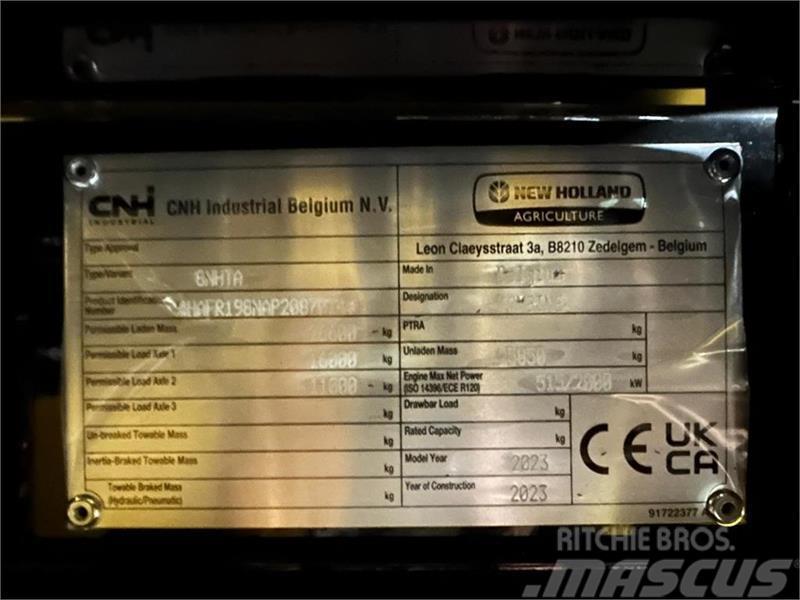 New Holland CR10.90 + 41” VarioFeed HD Cosechadoras combinadas