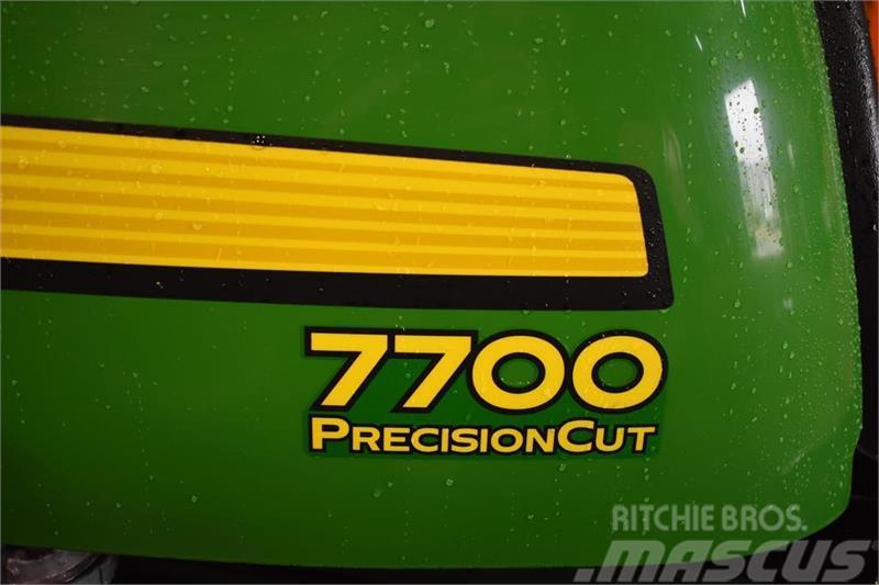 John Deere 7700 Tractores corta-césped