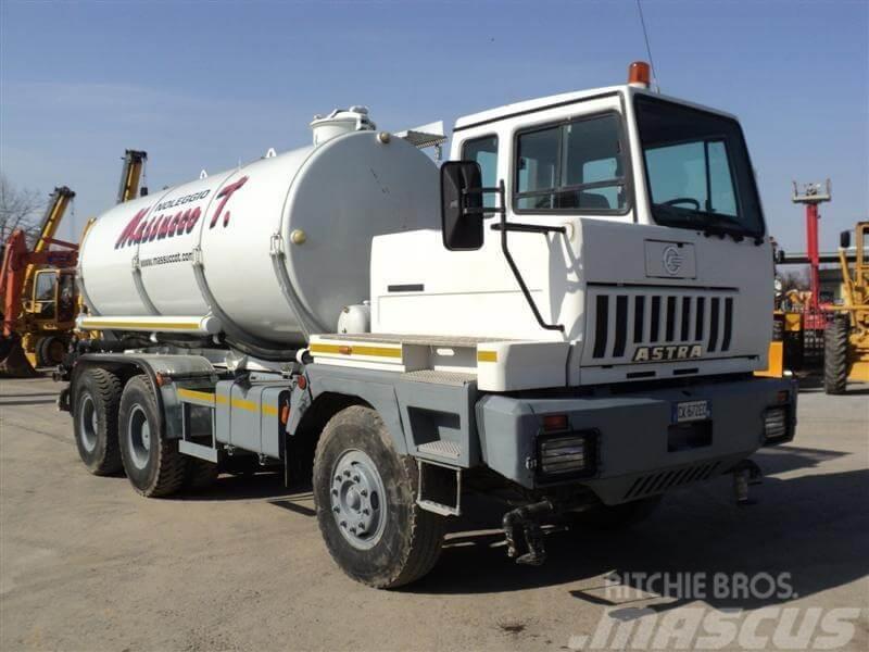 Astra BM304 Camiones cisterna