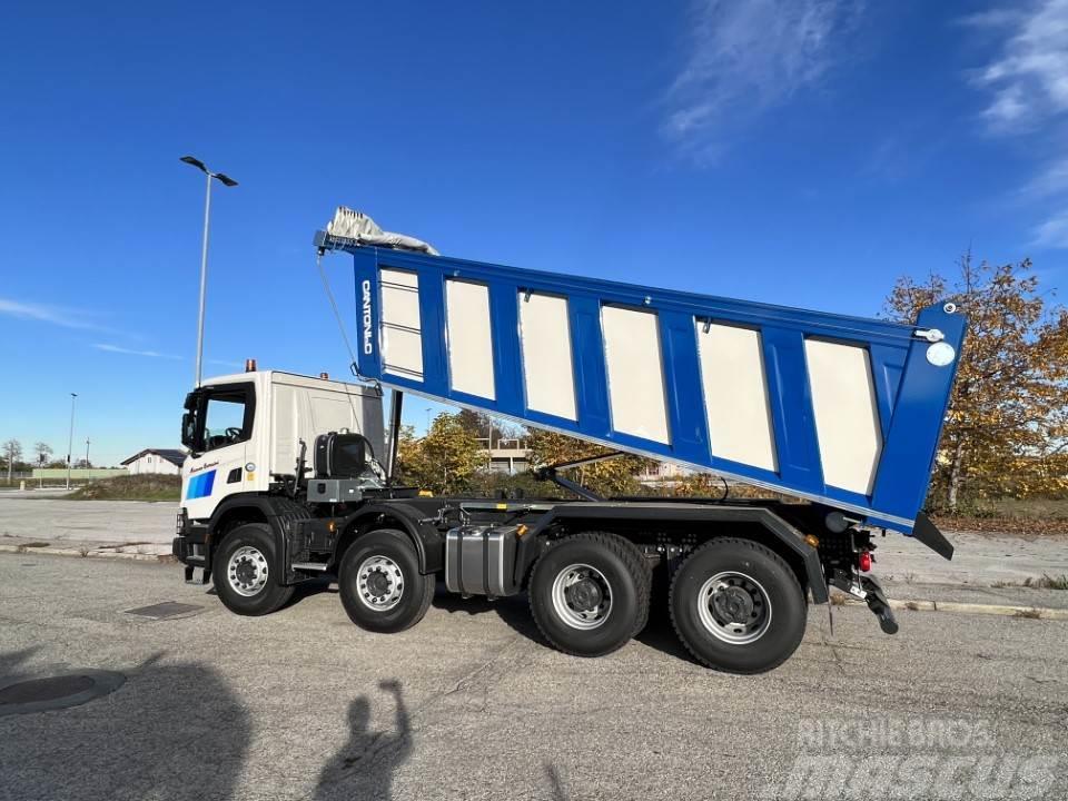 Scania P500 XT 8X4 Otros camiones