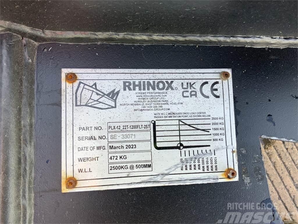  Unused Rhinox PLX Pallet Forks - To suit a 13-20 t Otra maquinaria agrícola usada