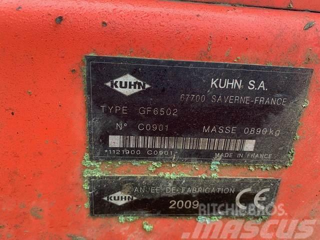 Kuhn GF 6502 Rastrillos y henificadores
