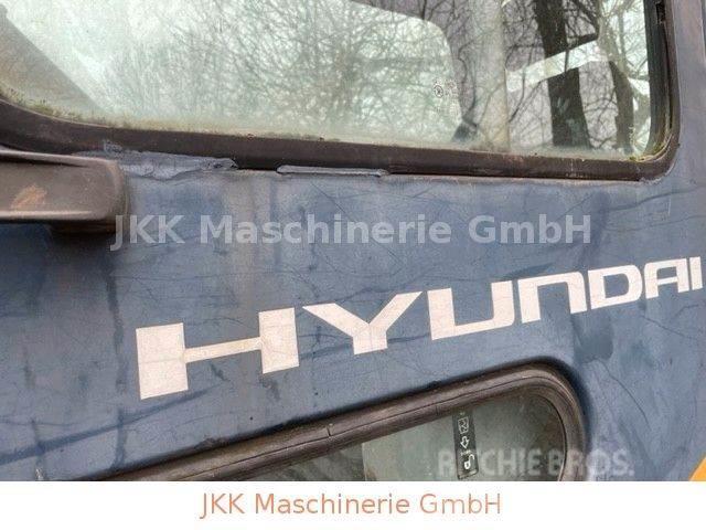 Hyundai Robex130LC 3 Excavadoras de cadenas