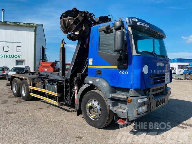 Iveco TRAKKER 440 6x4 for containers with crane,vin872 Camiones polibrazo